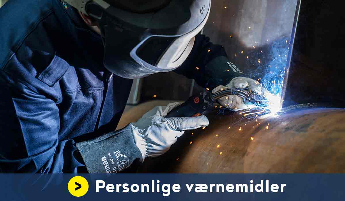 Man doing welding